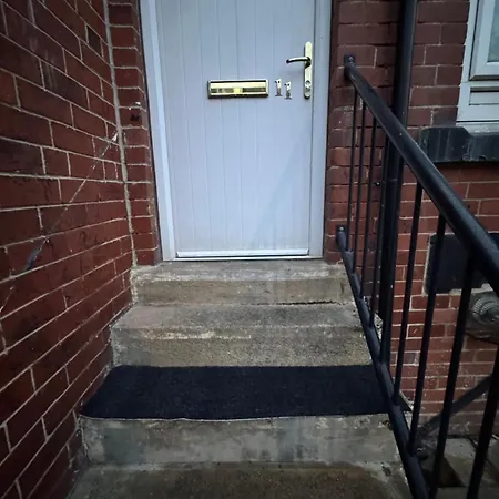 Pdmdecor House * Leeds (West Yorkshire)