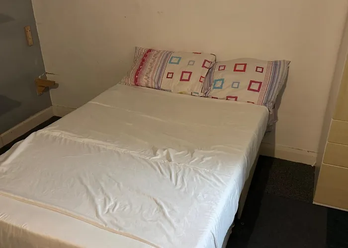 Pdmdecor House Leeds (West Yorkshire)